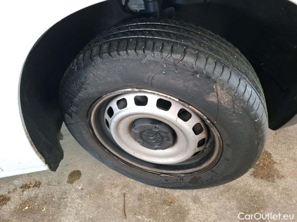  Citroen  Berlingo  Fourgon Club M 650 1.5 BlueHDi 75CV BVM5 E6dT #23