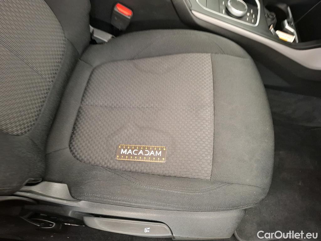  Bmw  Serie 1 BMW Série 1 / 2019 / 5P / Berline 116i DKG7 Business Design #16