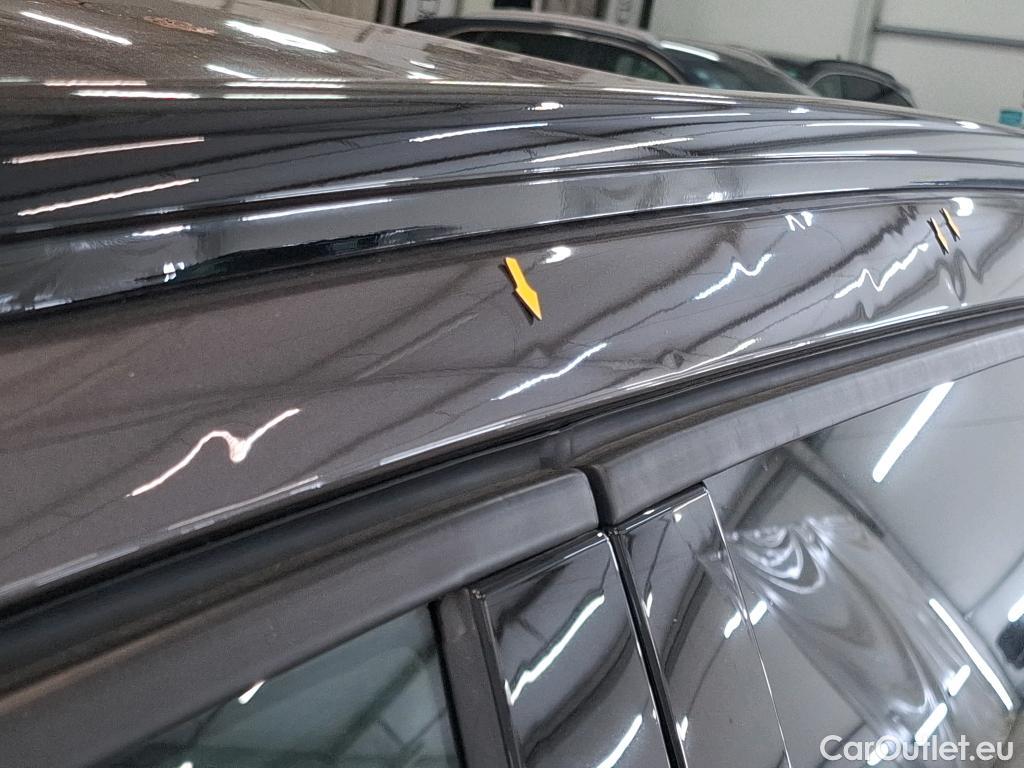  Peugeot  2008  Allure Business 1.5 HDi 110CV BVM6 E6d #24