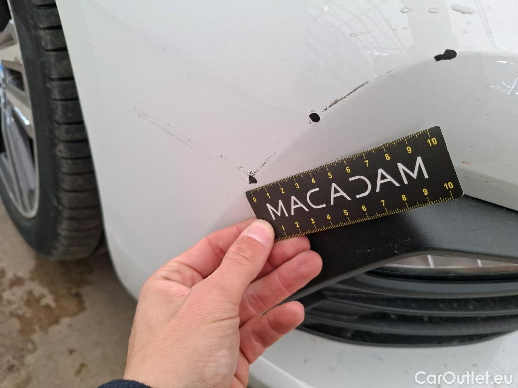  Bmw  Serie 1 BMW Série 1 / 2019 / 5P / Berline 116i DKG7 Business Design #45