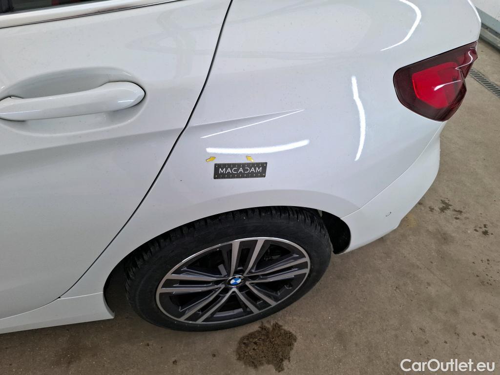  Bmw  Serie 1 BMW Série 1 / 2019 / 5P / Berline 116i DKG7 Business Design #40