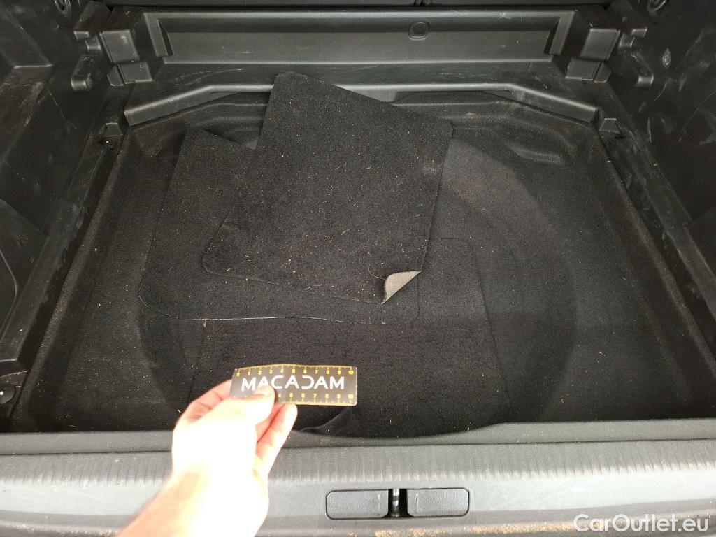  Peugeot  3008  Active Pack 1.5 HDi 130CV BVA8 E6d
 #2