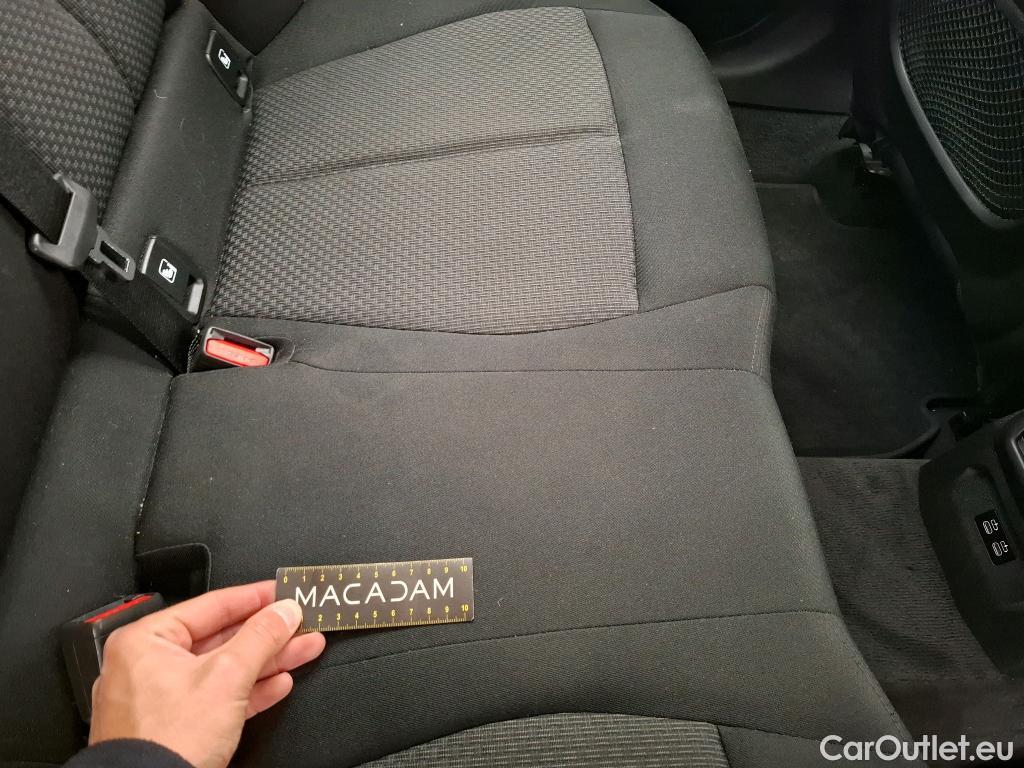  Bmw  Serie 1 BMW Série 1 / 2019 / 5P / Berline 116i DKG7 Business Design #30