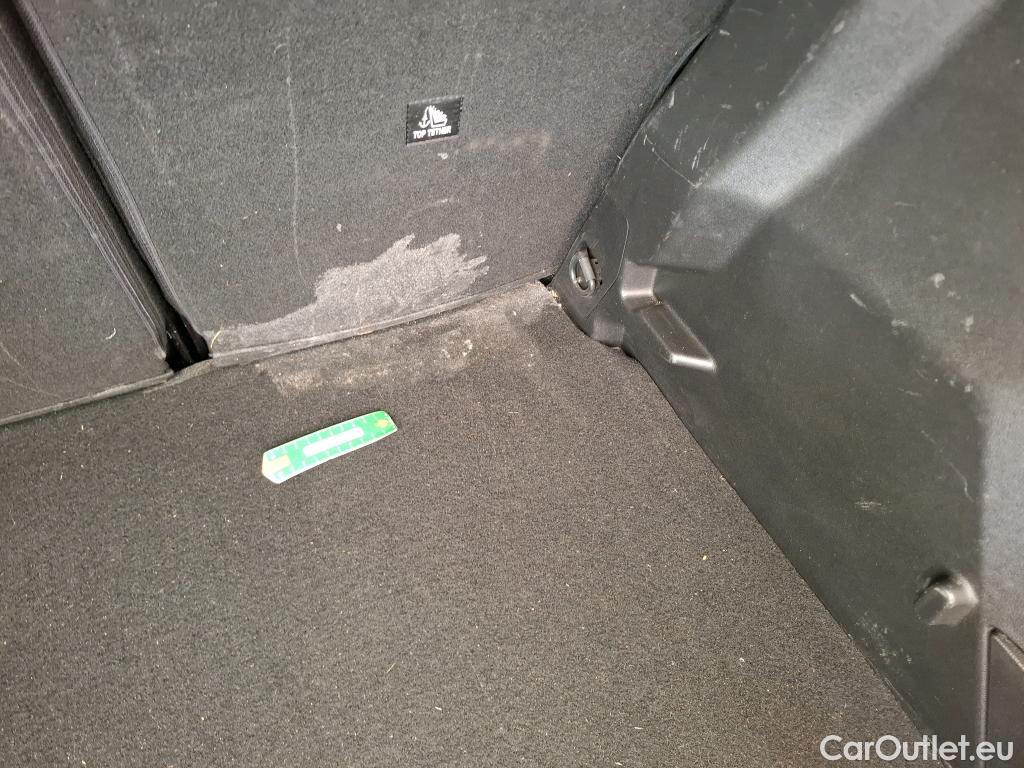  Peugeot  2008  Active Business 1.5 HDi 130CV BVA8 E6d #14