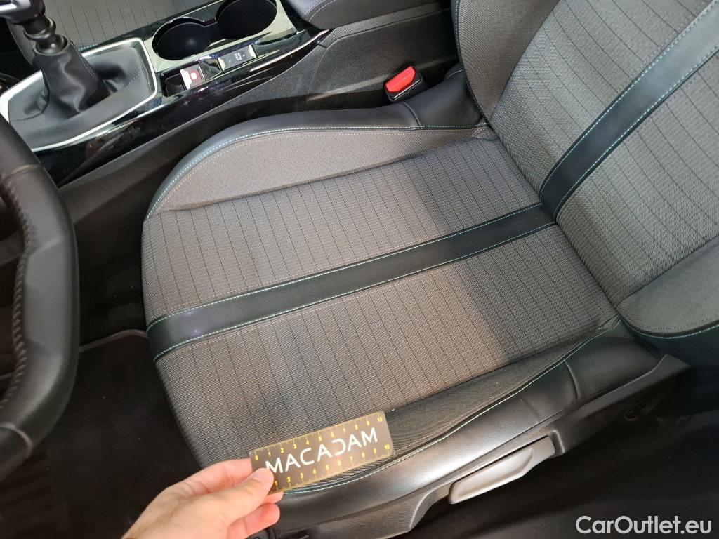  Peugeot  2008  Allure Business 1.5 HDi 110CV BVM6 E6d #45