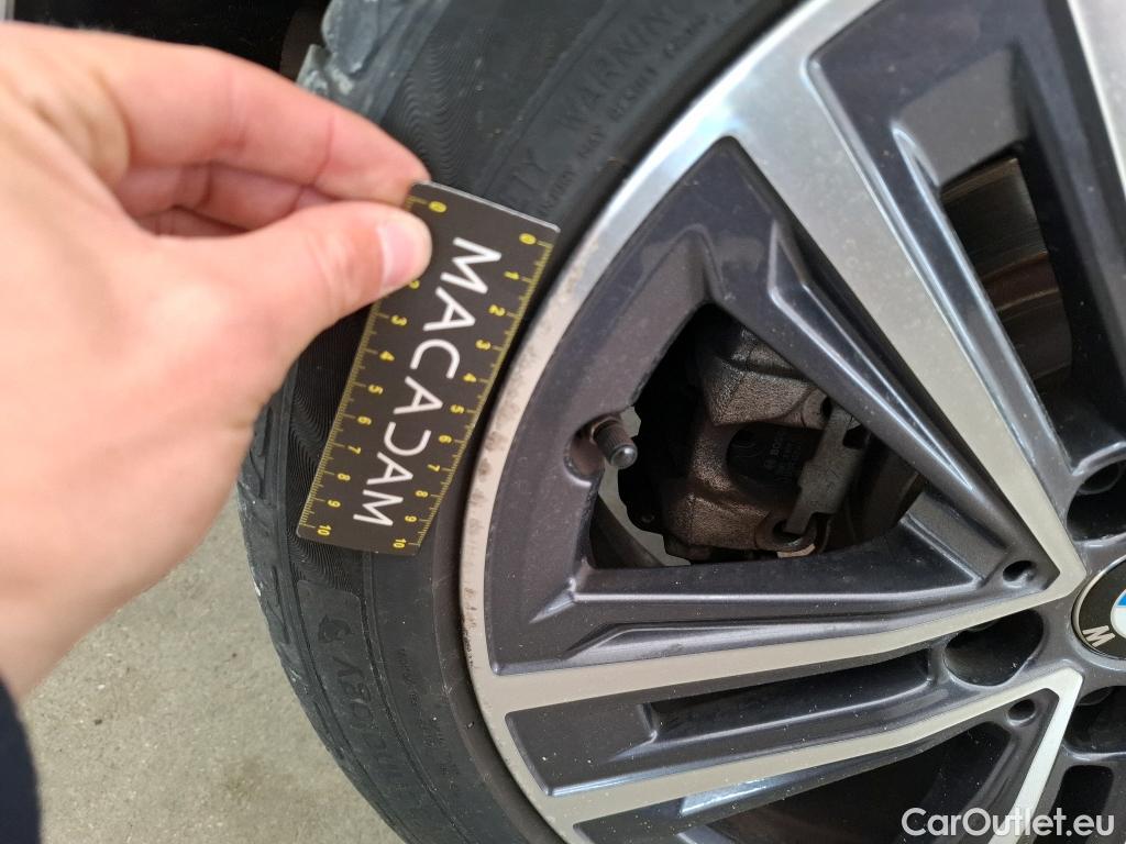  Bmw  Serie 1 BMW Série 1 / 2019 / 5P / Berline 116i DKG7 Business Design #5