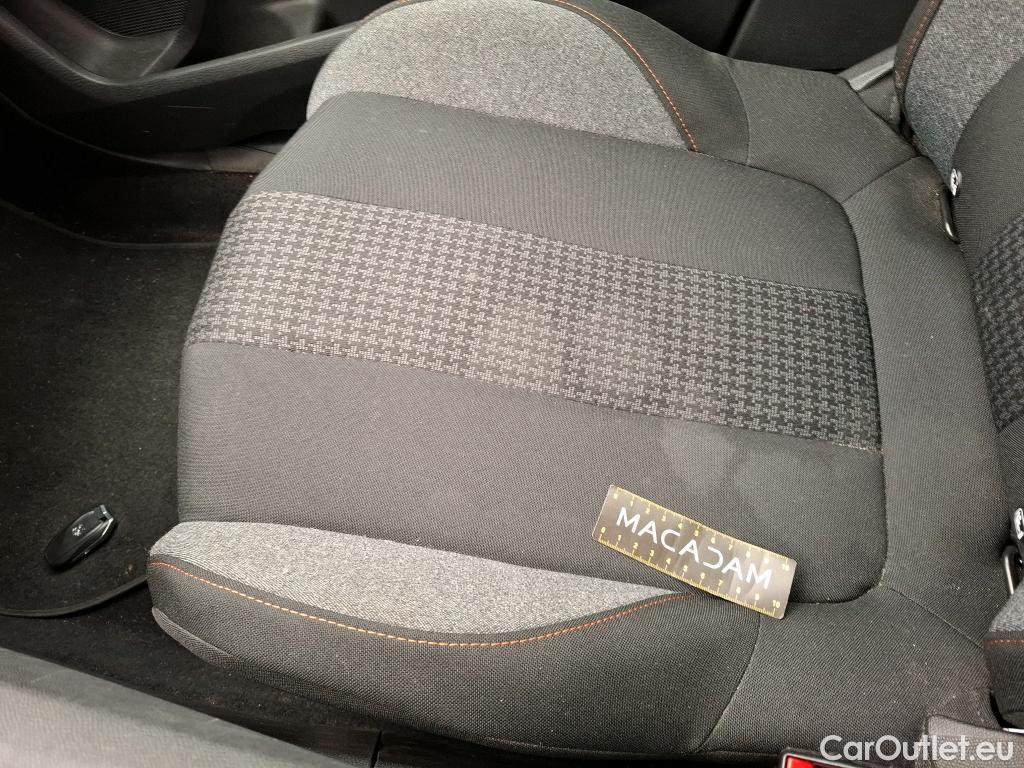  Peugeot  3008  Active Pack 1.5 HDi 130CV BVA8 E6d
 #11