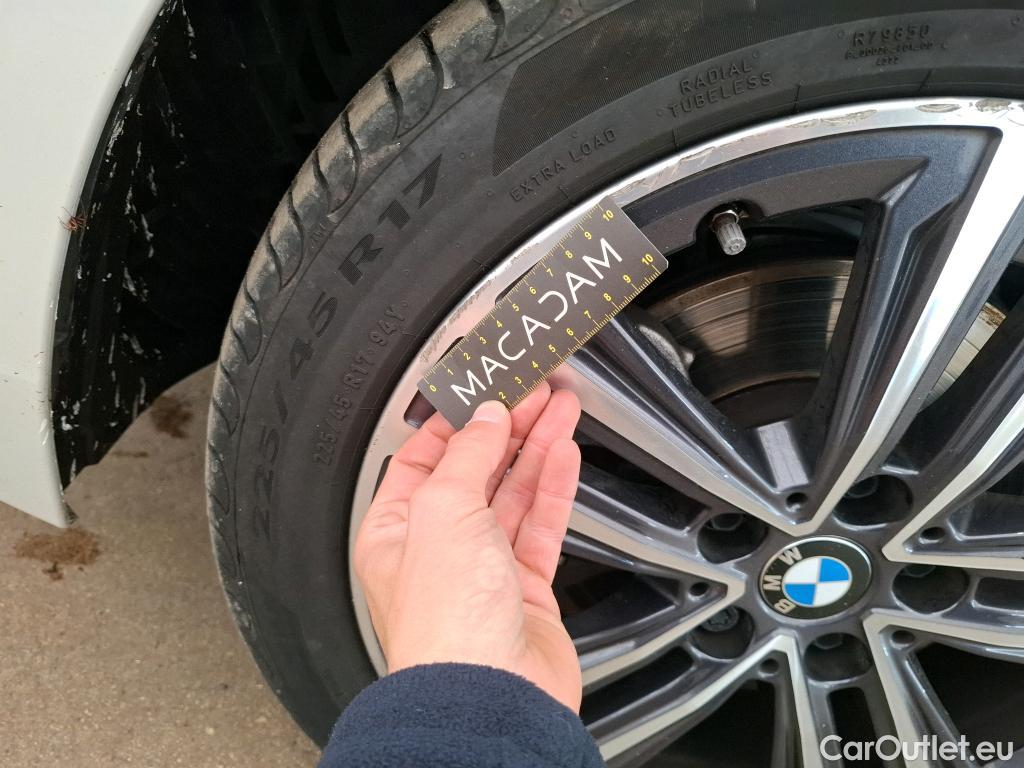  Bmw  Serie 1 BMW Série 1 / 2019 / 5P / Berline 116i DKG7 Business Design #15