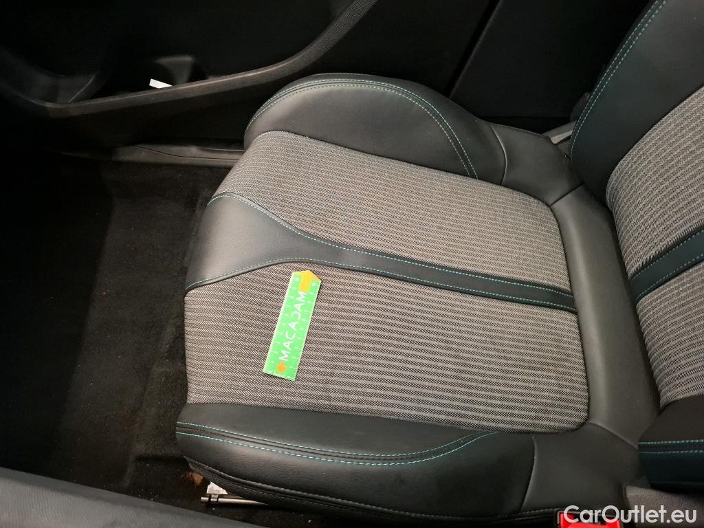  Peugeot  5008  Allure 1.2 PureTech 130CV BVM6 7 Sieges E6d #32