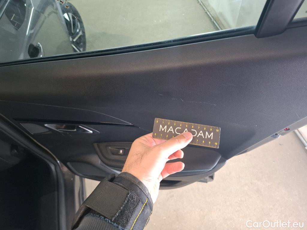  Peugeot  2008  Allure Business 1.5 HDi 110CV BVM6 E6d #40