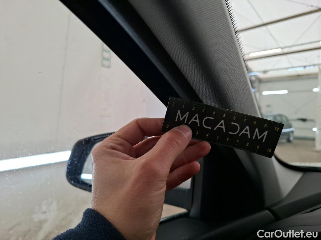  Bmw  Serie 1 BMW Série 1 / 2019 / 5P / Berline 116i DKG7 Business Design #18