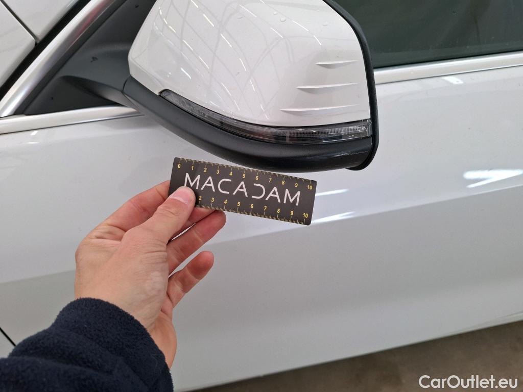  Bmw  Serie 1 BMW Série 1 / 2019 / 5P / Berline 116i DKG7 Business Design #38