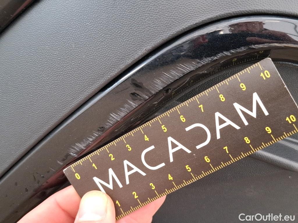  Volkswagen  Tiguan VOLKSWAGEN  Allspace / 2021 / 5P / SUV 2.0 TDI 150 DSG7 Life Business #16