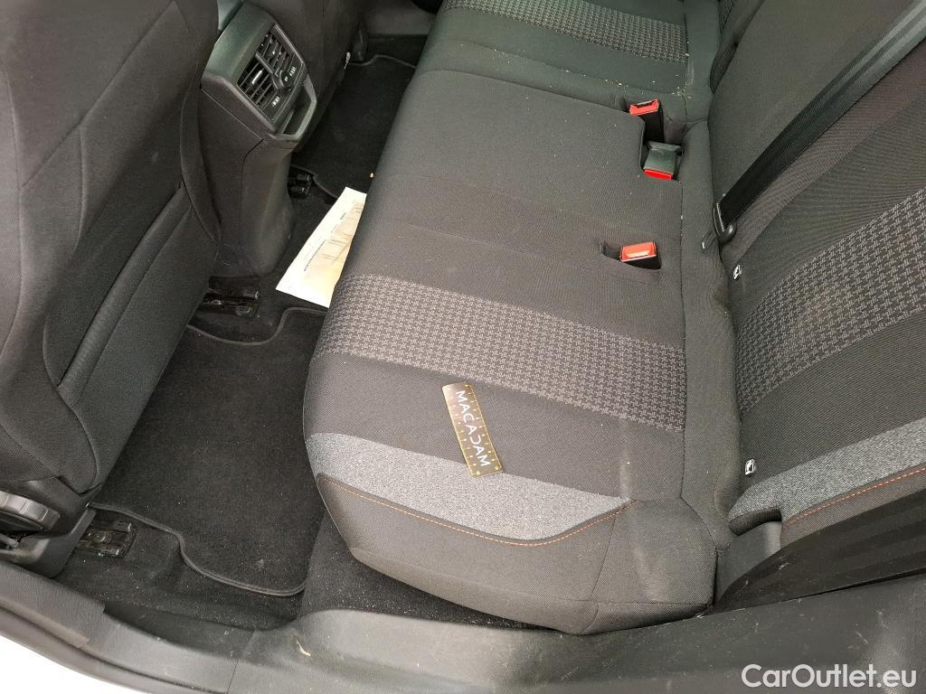  Peugeot  3008  Active Pack 1.5 HDi 130CV BVA8 E6d
 #14