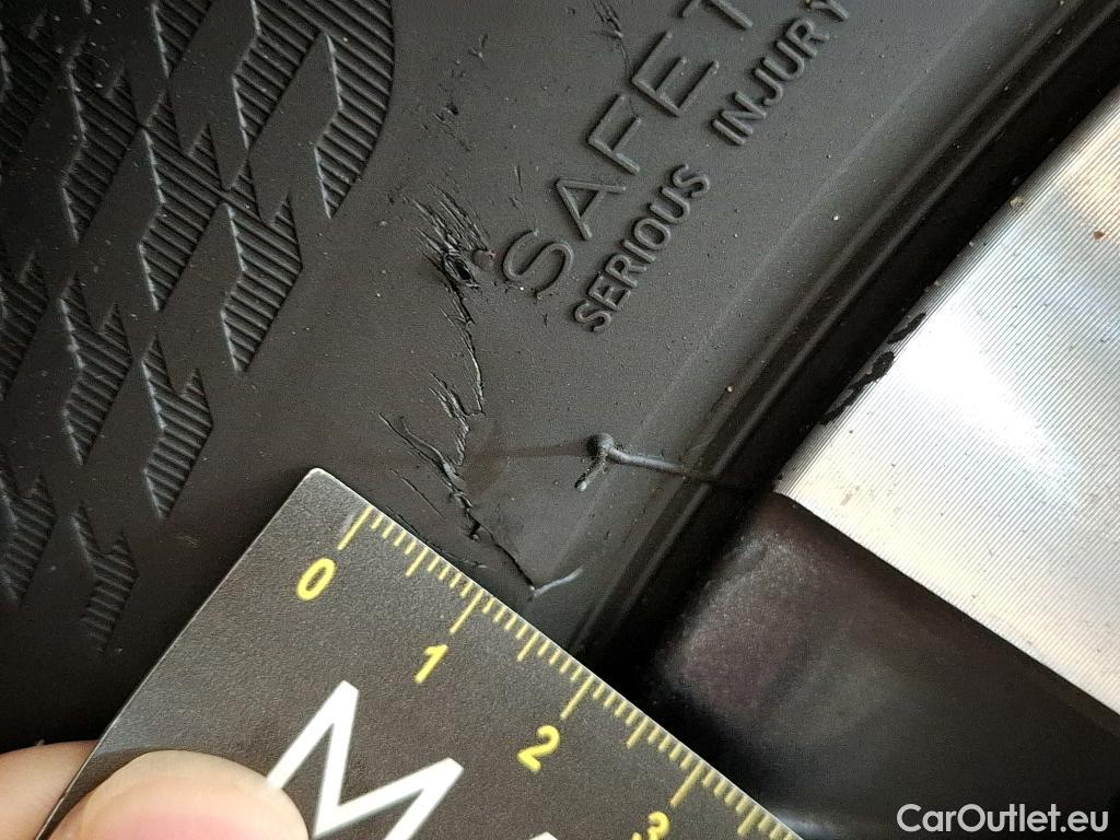  Peugeot  3008  Allure Business 1.2 PureTech 130CV BVA8 E6d #5