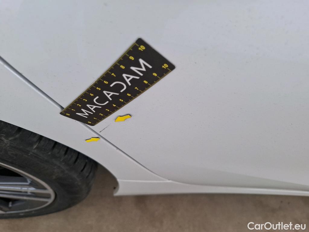  Bmw  Serie 1 BMW Série 1 / 2019 / 5P / Berline 116i DKG7 Business Design #52