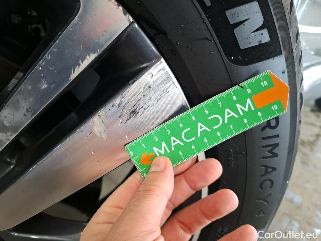  Peugeot  5008  Allure 1.2 PureTech 130CV BVM6 7 Sieges E6d #22