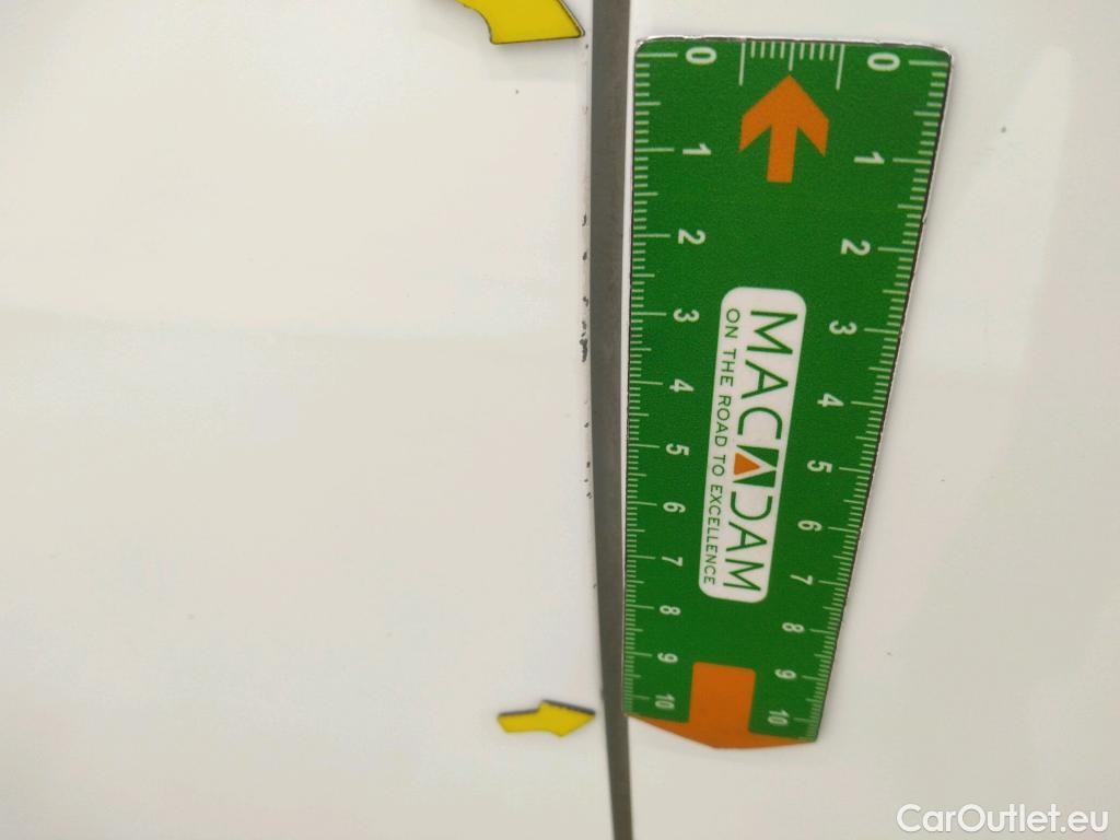  Peugeot  2008  Allure 1.5 HDi 100CV BVM5 E6dT #7