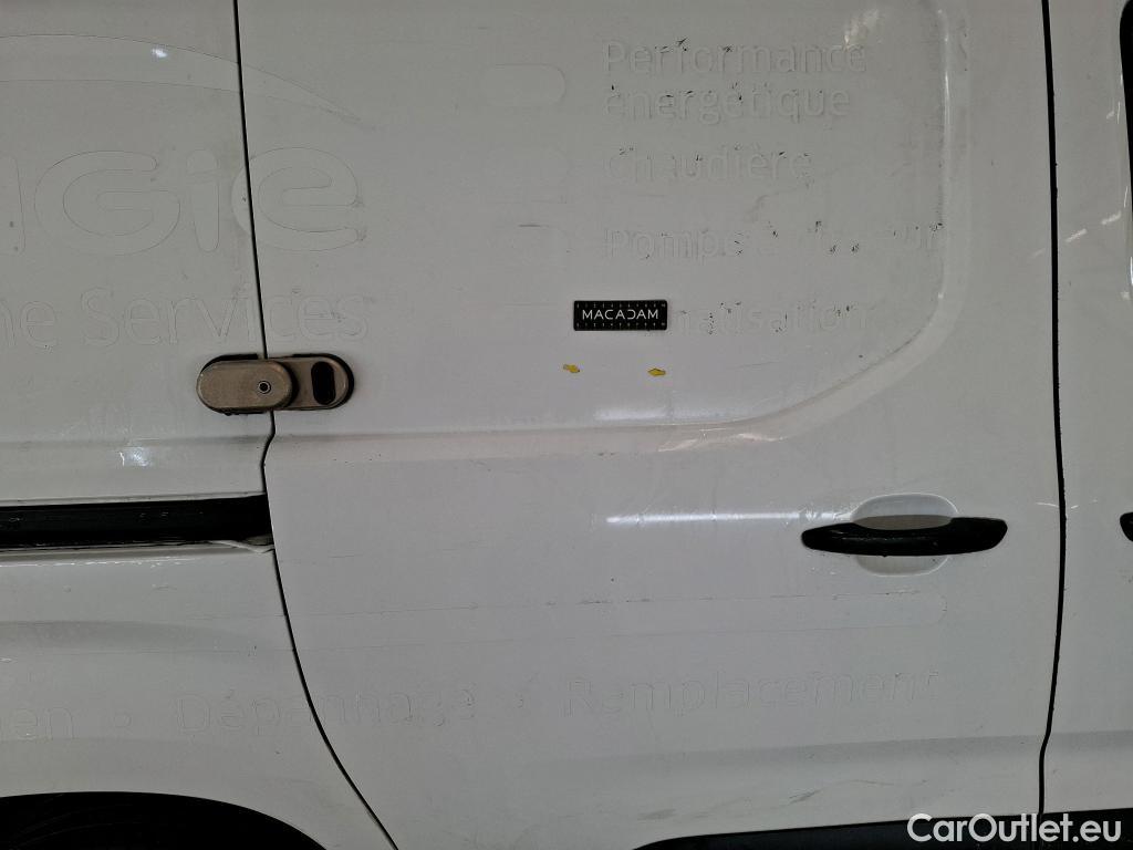  Citroen  Berlingo  Fourgon Club M 650 1.5 BlueHDi 75CV BVM5 E6dT #32