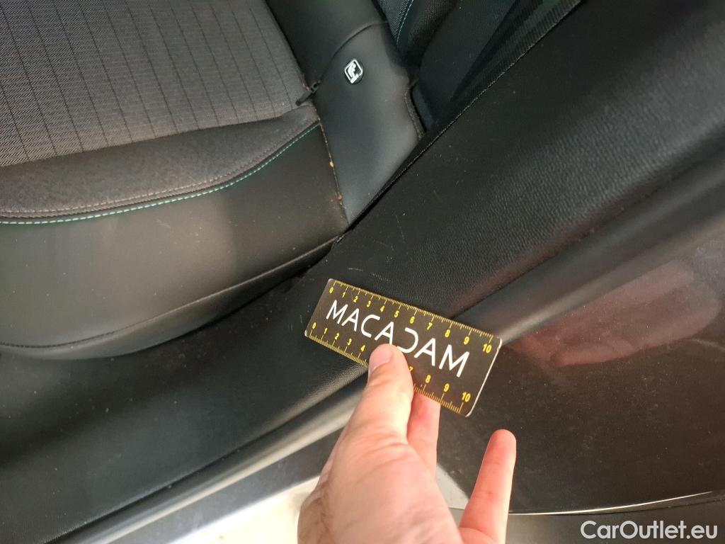  Peugeot  2008  Allure Business 1.5 HDi 110CV BVM6 E6d #48