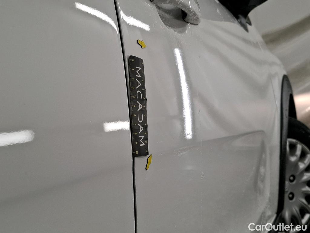  Citroen  C3  Feel 1.2 PureTech 80CV BVM5 E6 #10