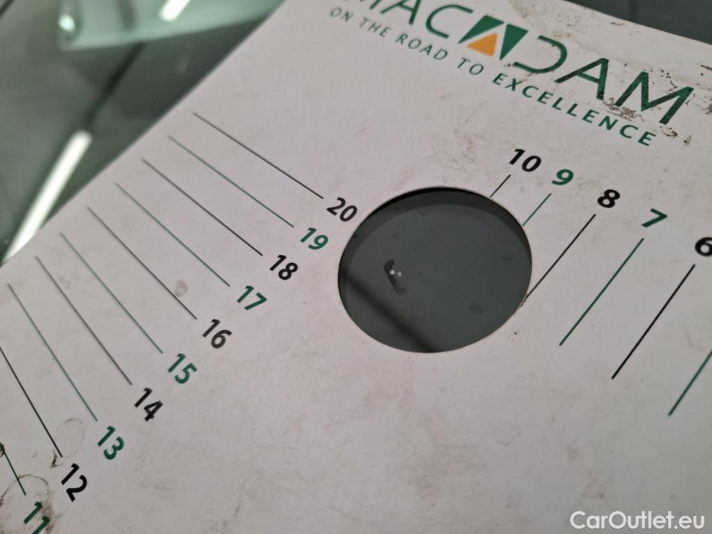  Renault  Megane RENAULT Mégane Berline / 2015 / 5P / Berline Business Blue dCi 95 #2