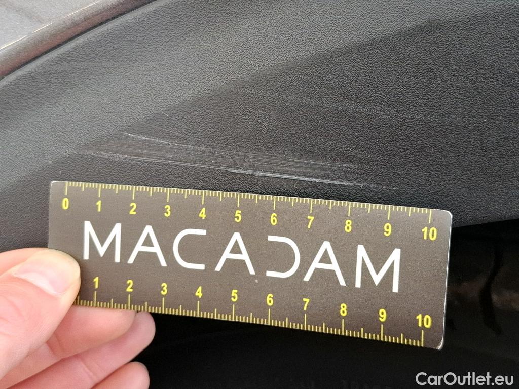  Peugeot  5008  Allure 1.2 PureTech 130CV BVM6 7 Sieges E6d #25