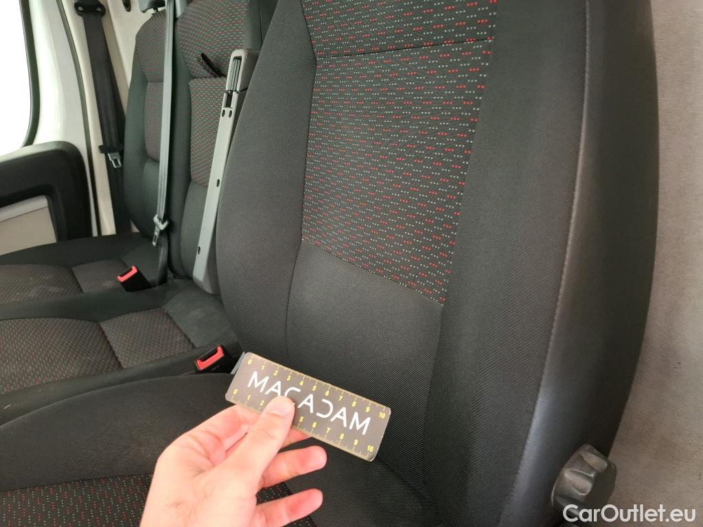  Peugeot  Boxer PEUGEOT  VU 4p Fourgon BLUEHDI 110 PREMIUM PACK 330 L1H1 #31