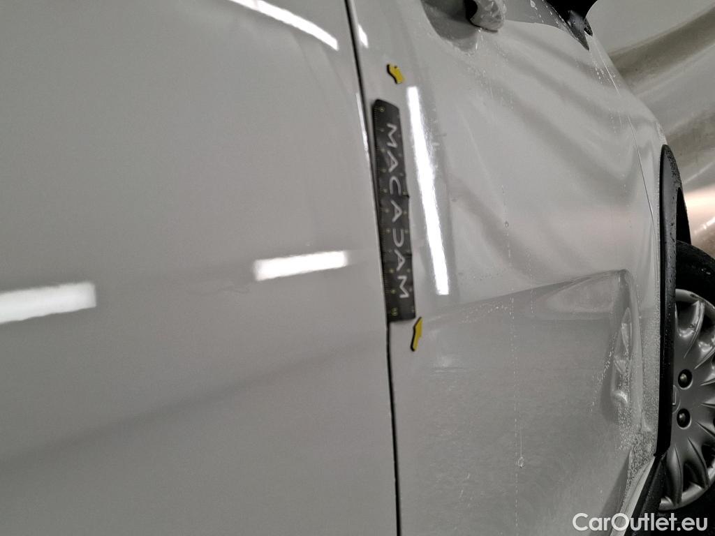  Citroen  C3  Feel 1.2 PureTech 80CV BVM5 E6 #11