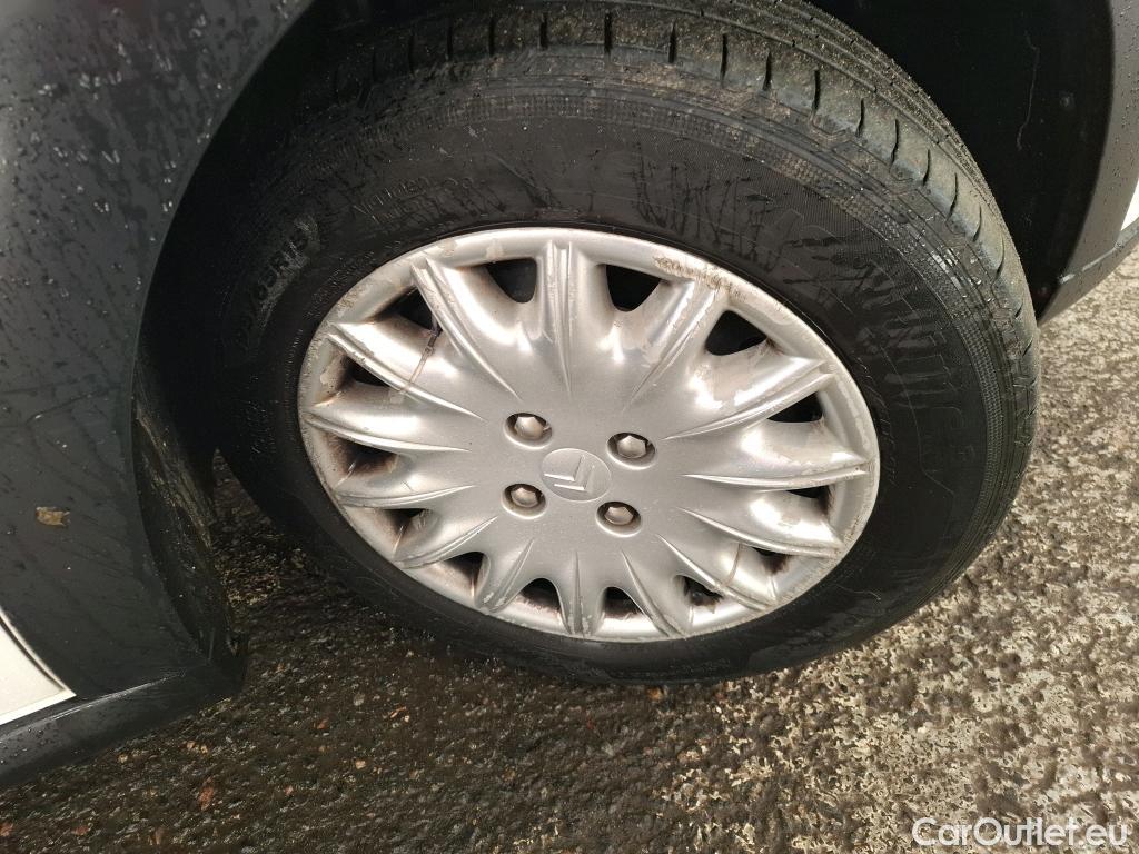  Citroen  C3  Feel 1.2 PureTech 80CV BVM5 E6 #31