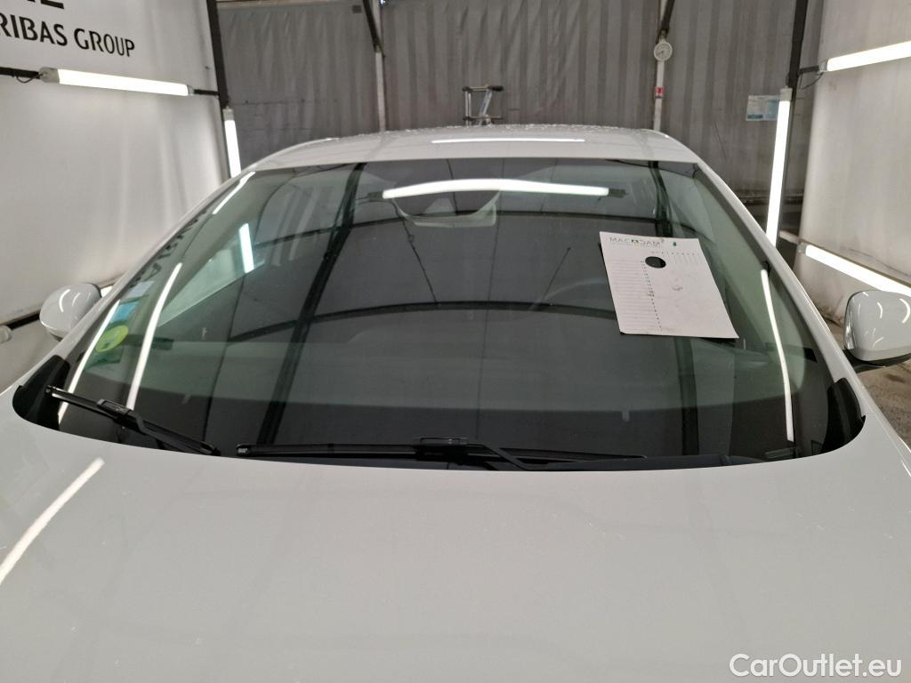  Renault  Megane RENAULT Mégane Berline / 2015 / 5P / Berline Business Blue dCi 95 #13