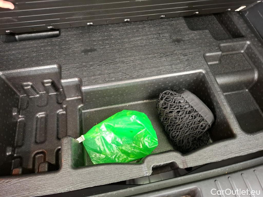  Hyundai  Tucson HYUNDAI  / 2020 / 5P / SUV 1.6 CRDI 136 DCT-7 HYBRID 48V CREATIVE #22