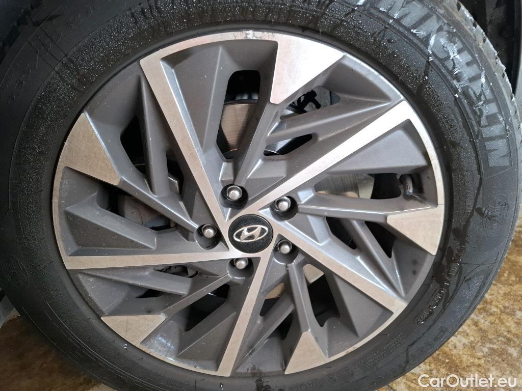  Hyundai  Tucson HYUNDAI  / 2020 / 5P / SUV 1.6 CRDI 136 DCT-7 HYBRID 48V CREATIVE #32