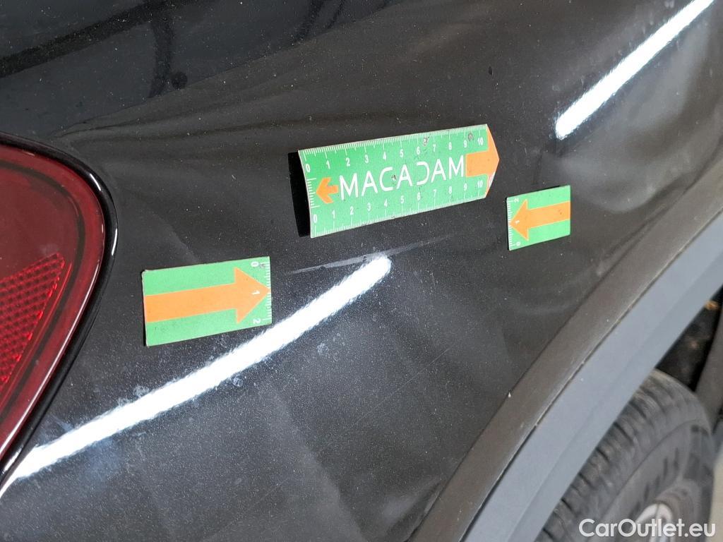  Mercedes  GLA MERCEDES-BENZ  / 2020 / 5P / SUV 1.3  200 BUSINESS LINE DCT #47