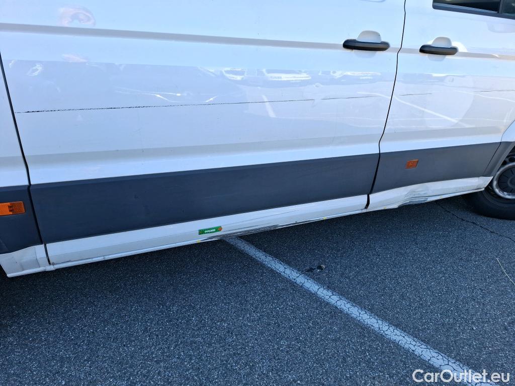  Volkswagen  Crafter  Fourgon Fourgon 30 mittlerer Radstand mit Hochdach FWD 2.0 #22