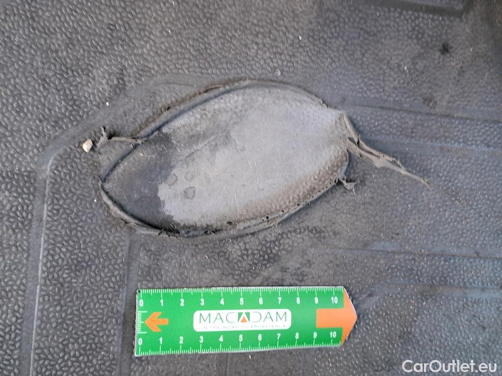  Volkswagen  Crafter  Fourgon Fourgon 30 mittlerer Radstand mit Hochdach FWD 2.0 #69