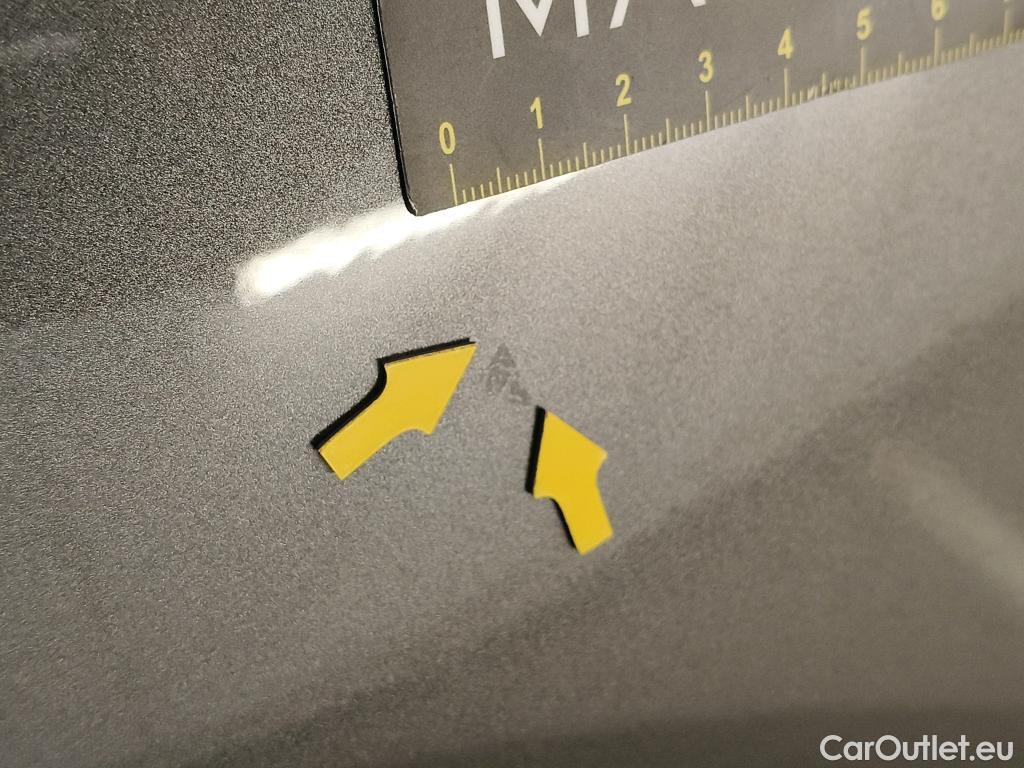  Citroen  C5 CITROEN  Aircross  2018  5P  SUV Hybrid 225 ëEAT8 Business #39