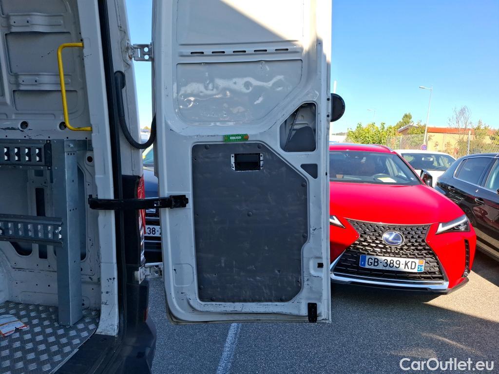  Volkswagen  Crafter  Fourgon Fourgon 30 mittlerer Radstand mit Hochdach FWD 2.0 #65