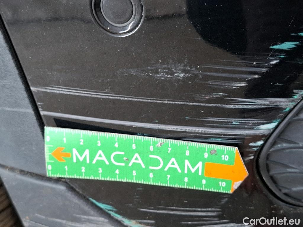  Mercedes  GLA MERCEDES-BENZ  / 2020 / 5P / SUV 1.3  200 BUSINESS LINE DCT #8