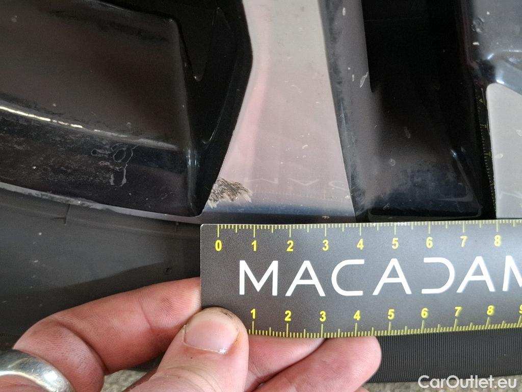  Peugeot  2008  Allure Business 1.5 HDi 130CV BVA8 E6d #27