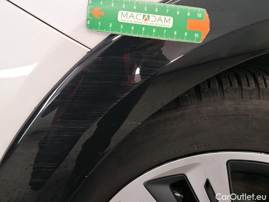  Peugeot  208  (e-) Active Business 50kWh BVA #9