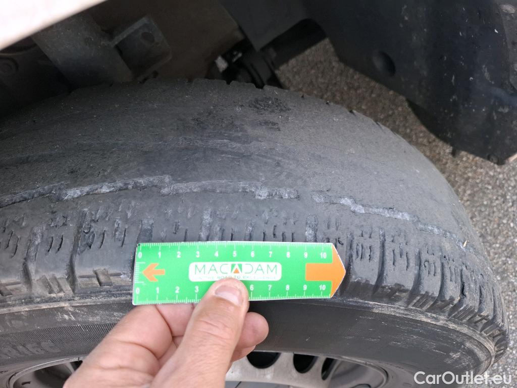  Volkswagen  Crafter  Fourgon Fourgon 30 mittlerer Radstand mit Hochdach FWD 2.0 #59