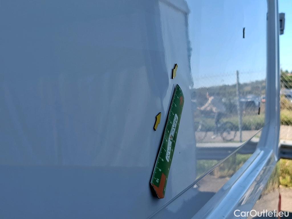  Volkswagen  Crafter  Fourgon Fourgon 30 mittlerer Radstand mit Hochdach FWD 2.0 #79