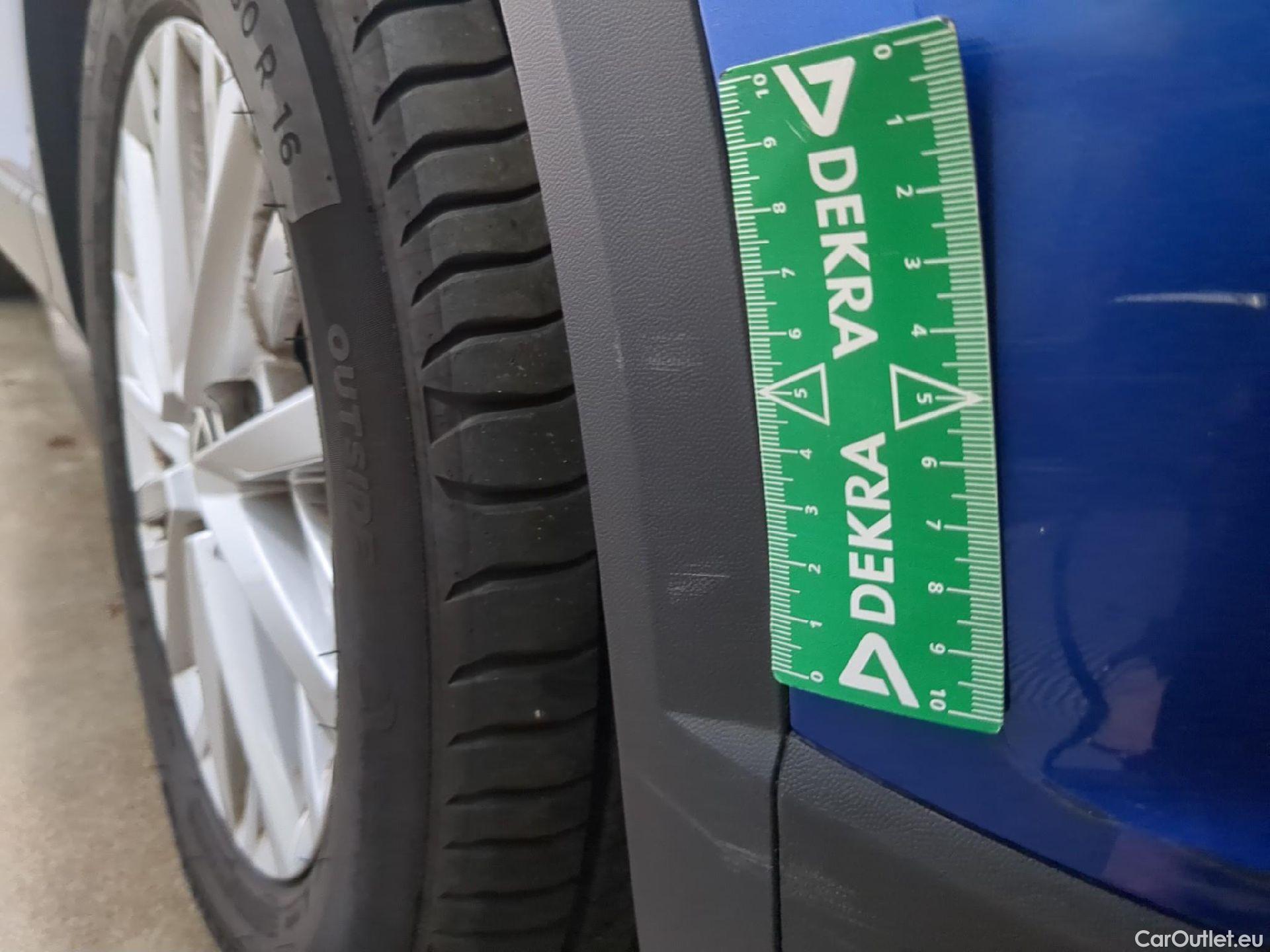  Volkswagen  T-ROC VOLKSWAGEN  / 2017 / 5P / SUV 1.0 TSI 110 LOUNGE BUSINESS #16