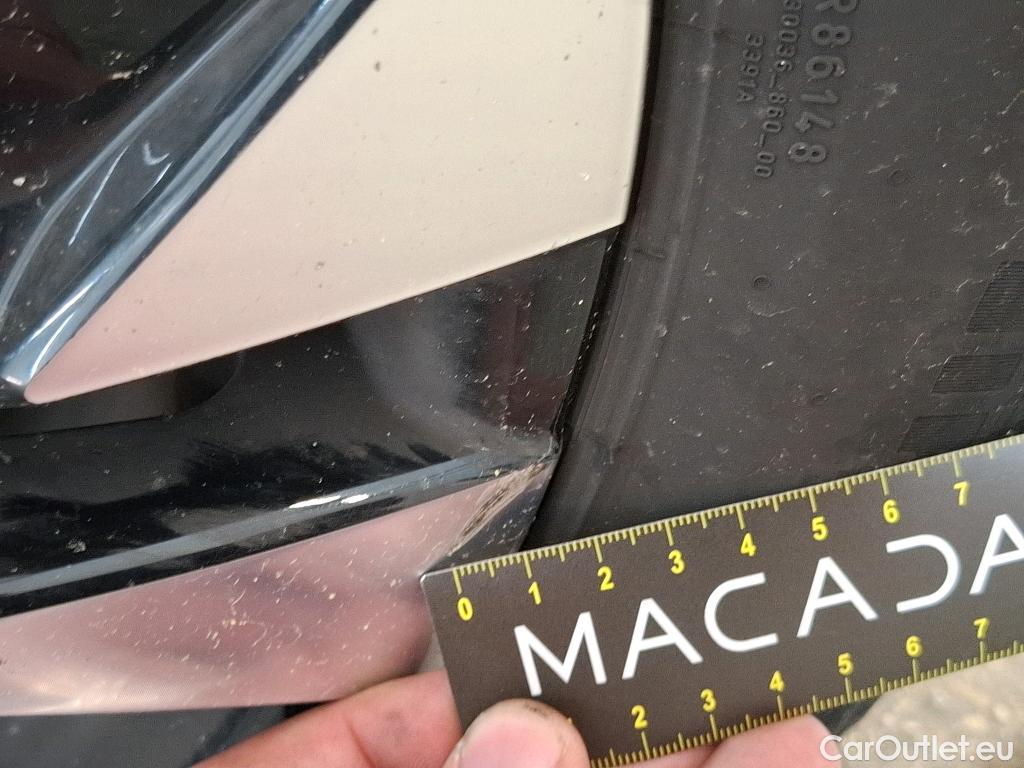  Peugeot  2008  Allure Business 1.5 HDi 130CV BVA8 E6d #25