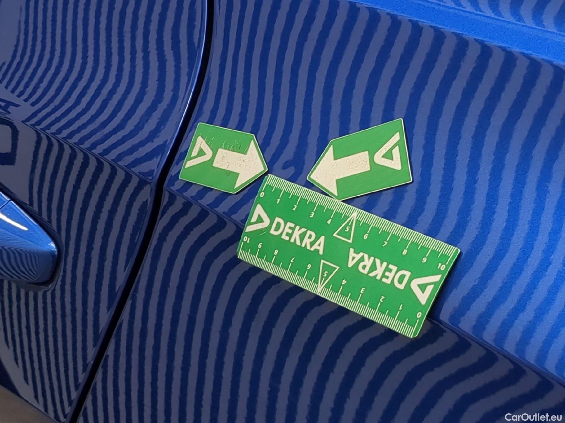  Volkswagen  T-ROC VOLKSWAGEN  / 2017 / 5P / SUV 1.0 TSI 110 LOUNGE BUSINESS #25