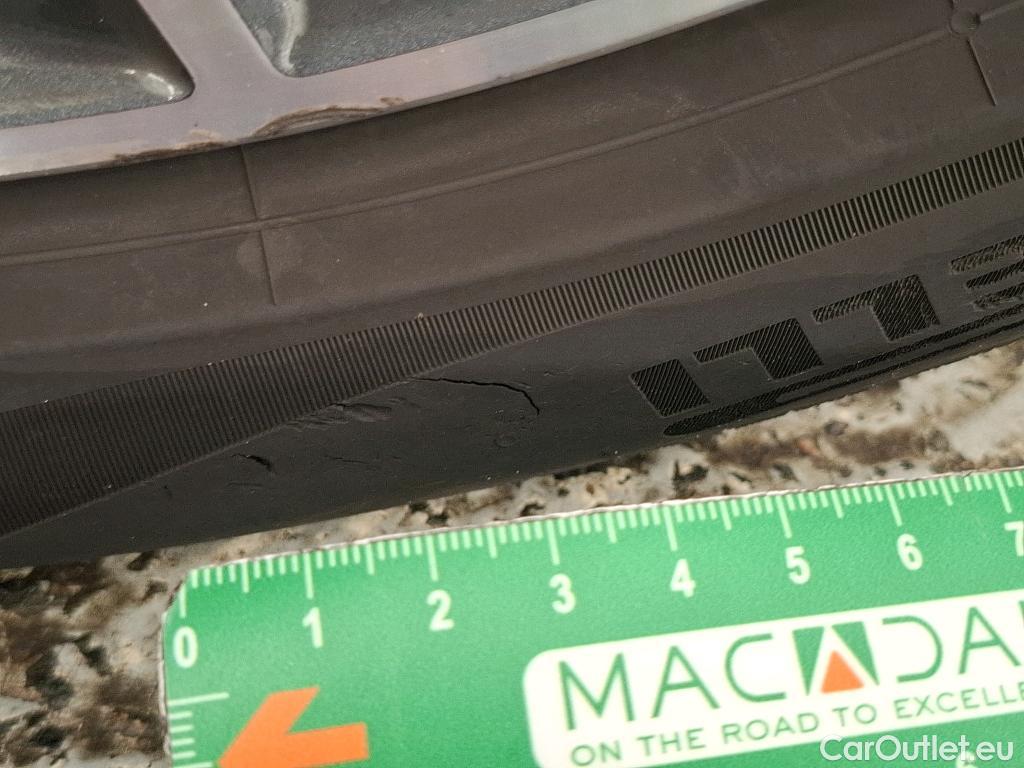  Bmw  Serie 1 Série 1 Berline 118 i Edition Sport 1.5 135CV BVA7 E6d #8