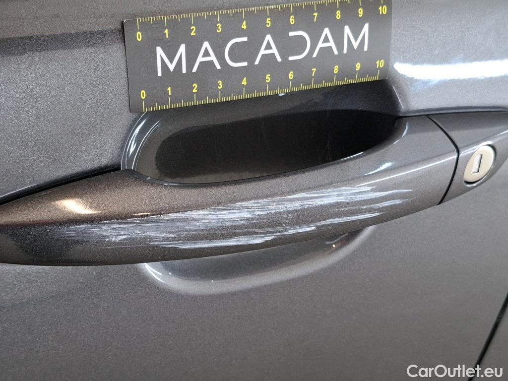  Peugeot  2008  Allure Business 1.5 HDi 130CV BVA8 E6d #21