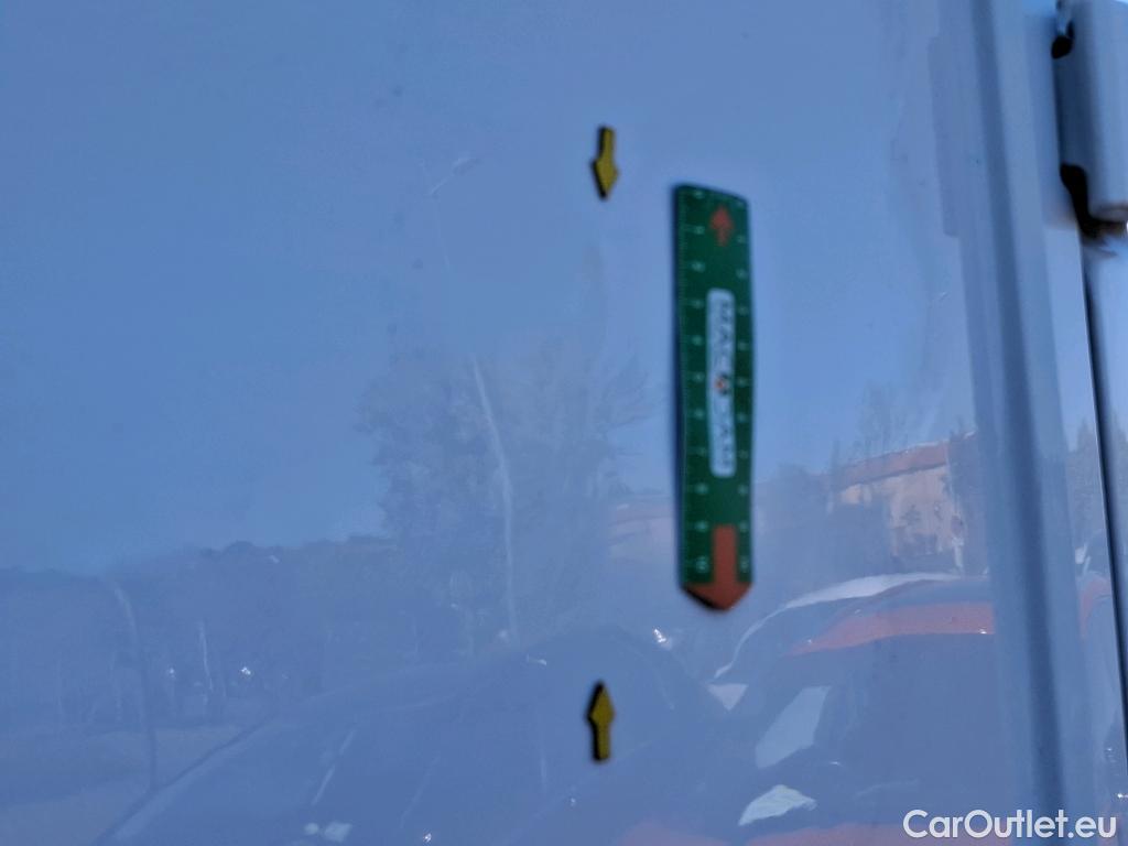  Volkswagen  Crafter  Fourgon Fourgon 30 mittlerer Radstand mit Hochdach FWD 2.0 #42