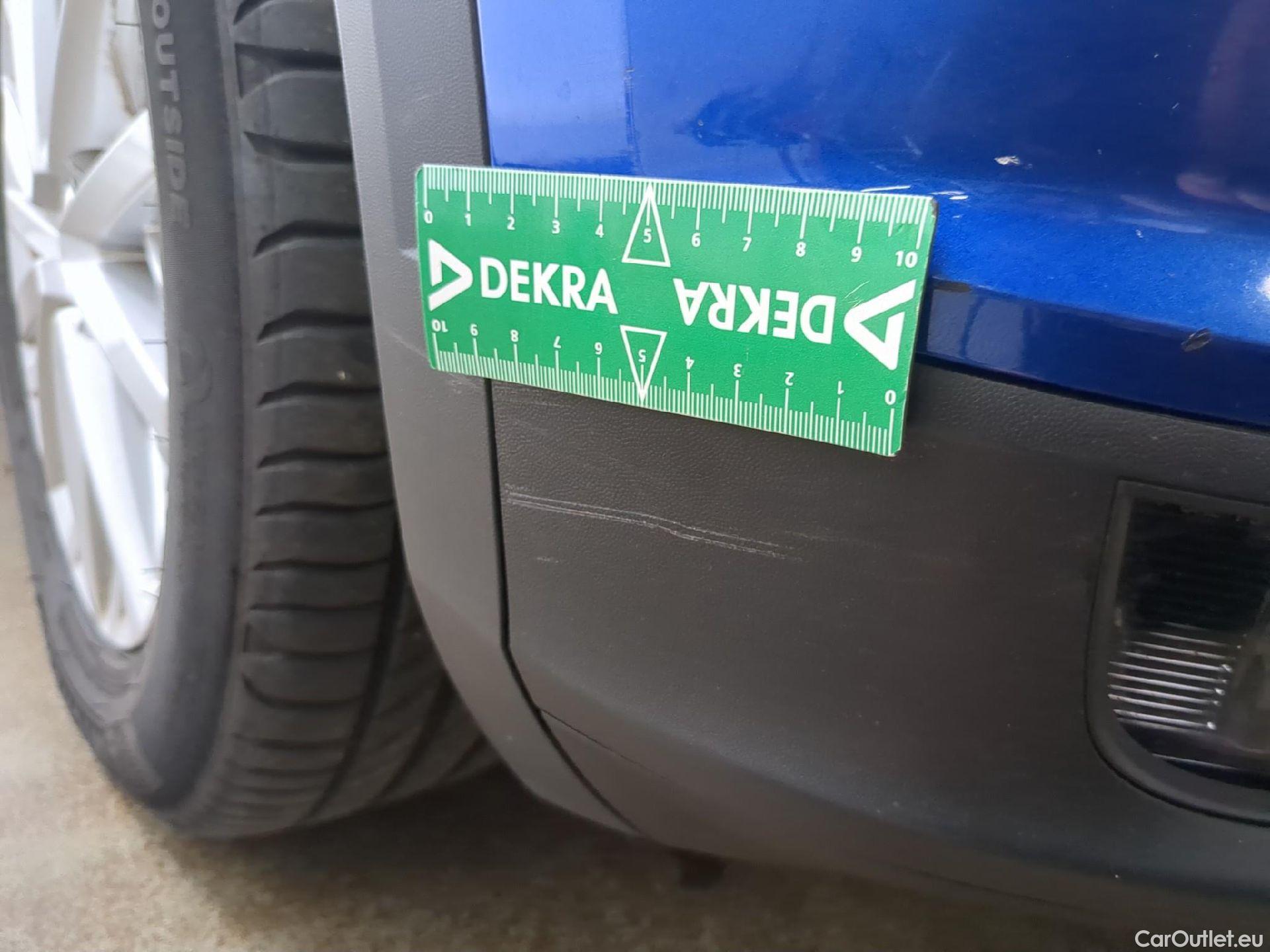  Volkswagen  T-ROC VOLKSWAGEN  / 2017 / 5P / SUV 1.0 TSI 110 LOUNGE BUSINESS #13